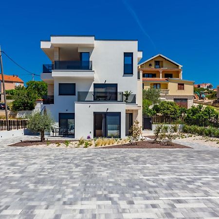 Casa Mia Apartments With Parking Задар Экстерьер фото